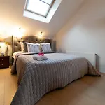 Rasos Gæstehus 3*