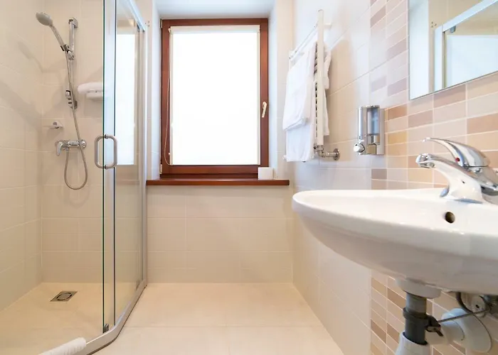 בית הארחה Rasos פלאנגה