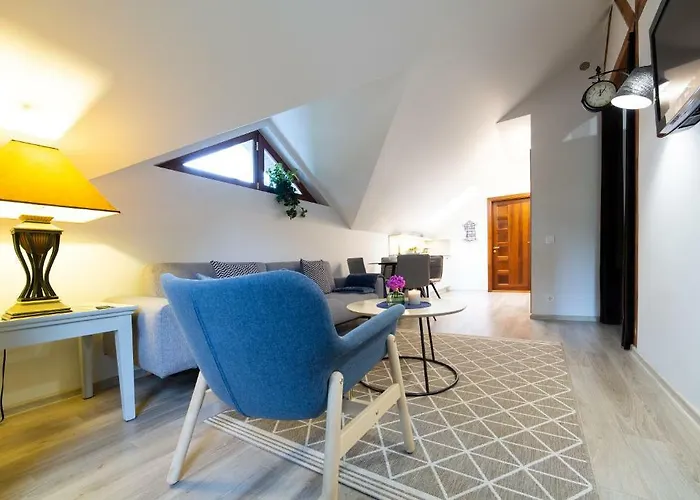 Rasos בית הארחה פלאנגה