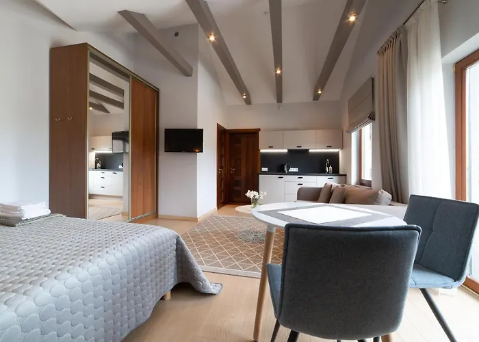 Rasos בית הארחה